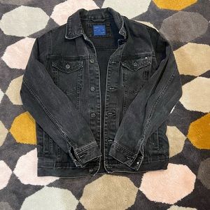 Zara Men’s Black Jean Jacket